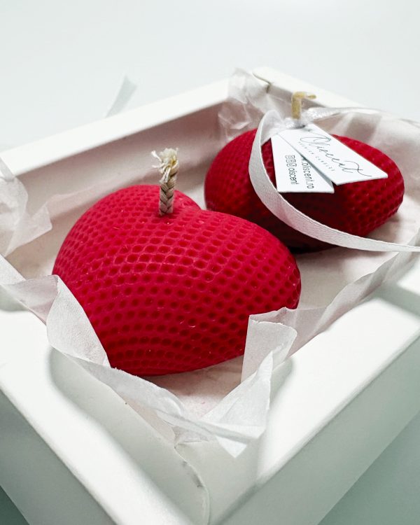 Set 2 lumânări parfumate inimă cu formă modernă – roșu